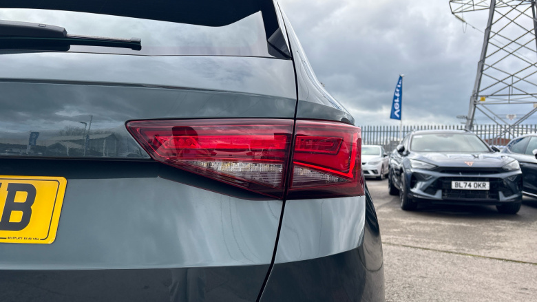 CUPRA Ateca 1.5 EcoTSI V2 5dr DSG Petrol Estate